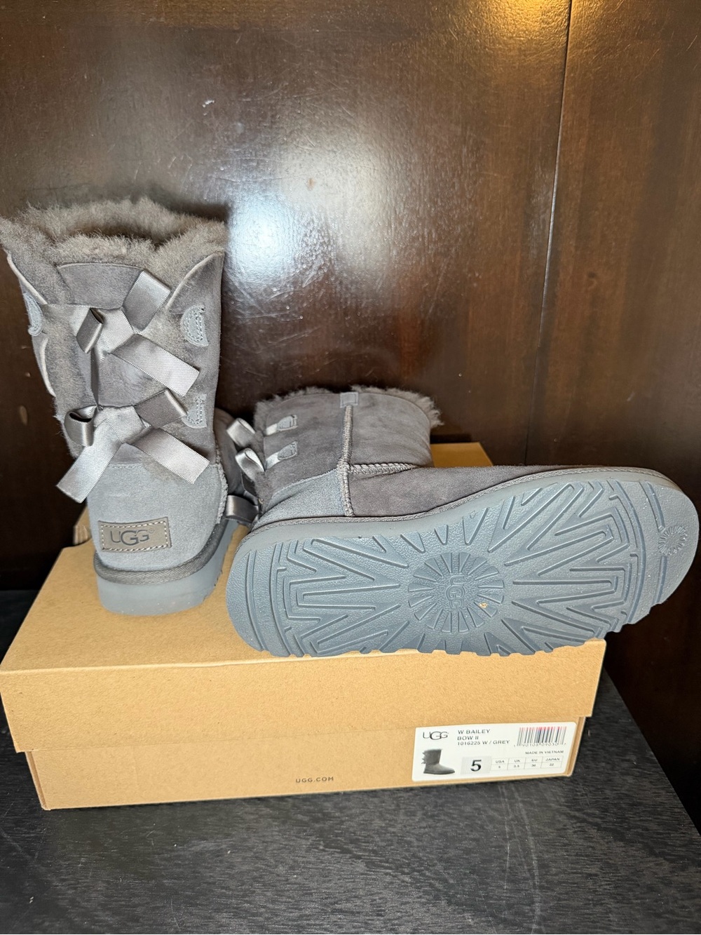 UGG - Grey Bailey Bow II Boots - Picture 6 of 8